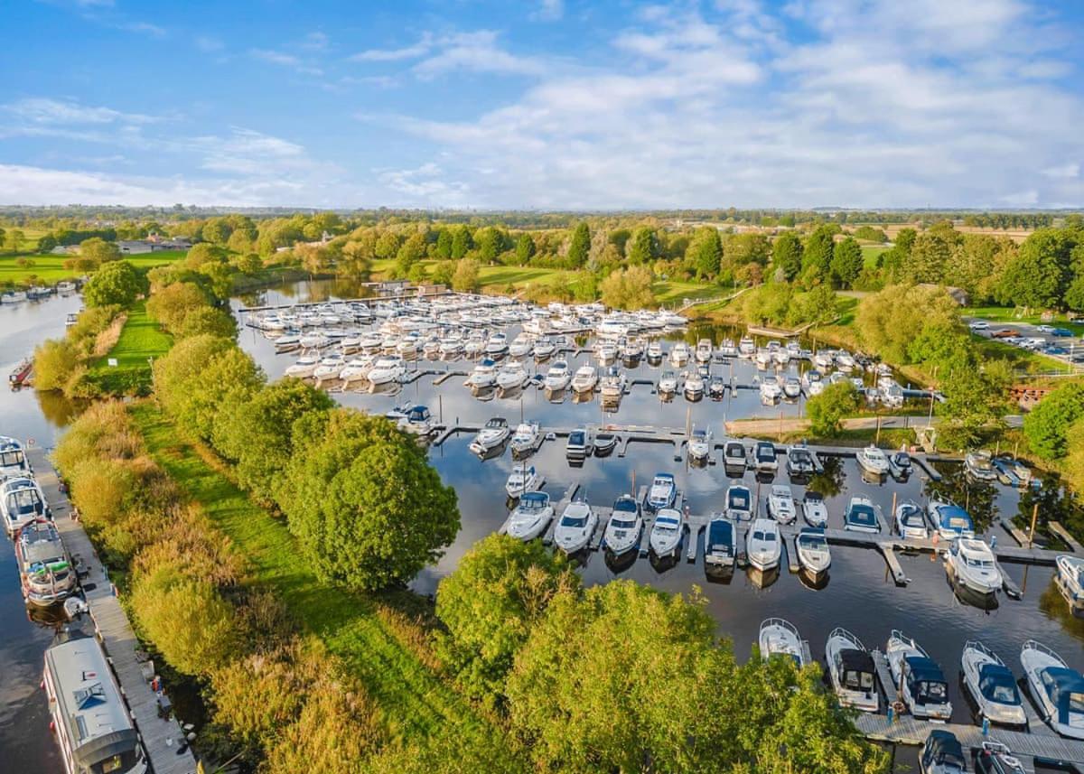 York Marina Hotell Naburn Exteriör bild